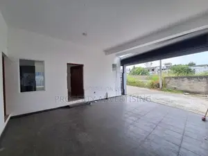 Luxury House for Sale in Mount Lavinia