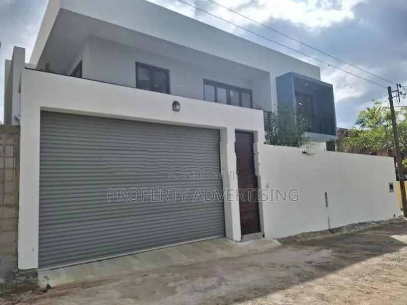 kottawa junction house for sale