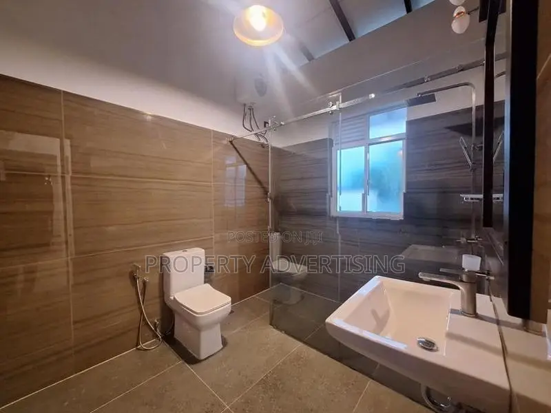 architecture desinged super house for sale in thalawathugoda