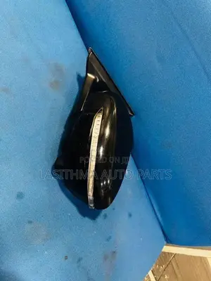 X Trail NT 32 Side Mirror