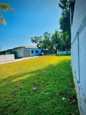 Valuable Land for Sale in Malapalla