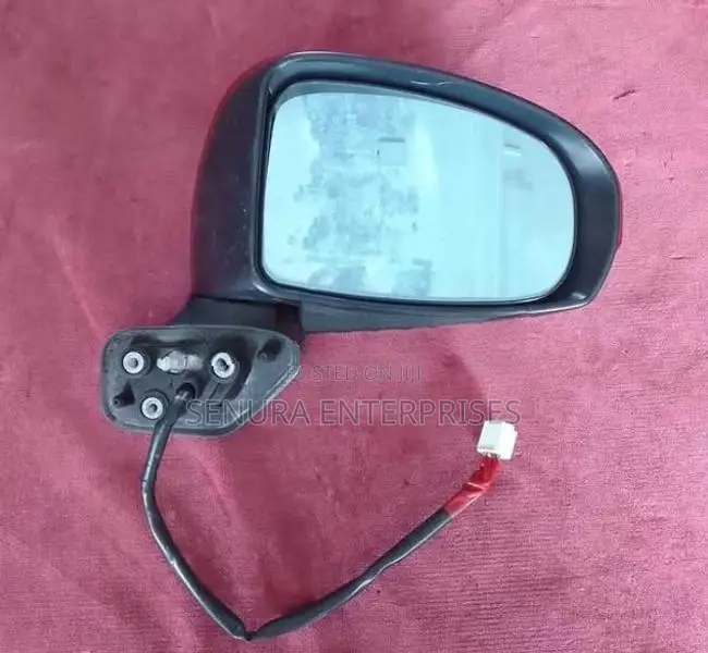 Toyota Prius W30 Side Mirror Rh