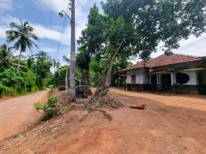 Land for sale in Nittambuwa