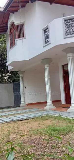 A 2-storey Beautful House for sale in Kahantota Rd,Located Houses Sche