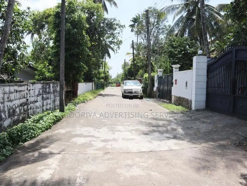 Pannipitiya Land for Sale