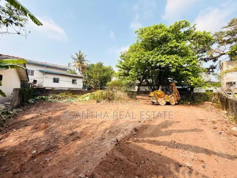 20 P Land Sale At Fernando Place Air Port Road Rathmalana