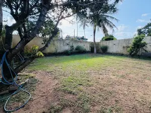25.5 P With Property sale at Gane Watha Devala Road Piliyandala