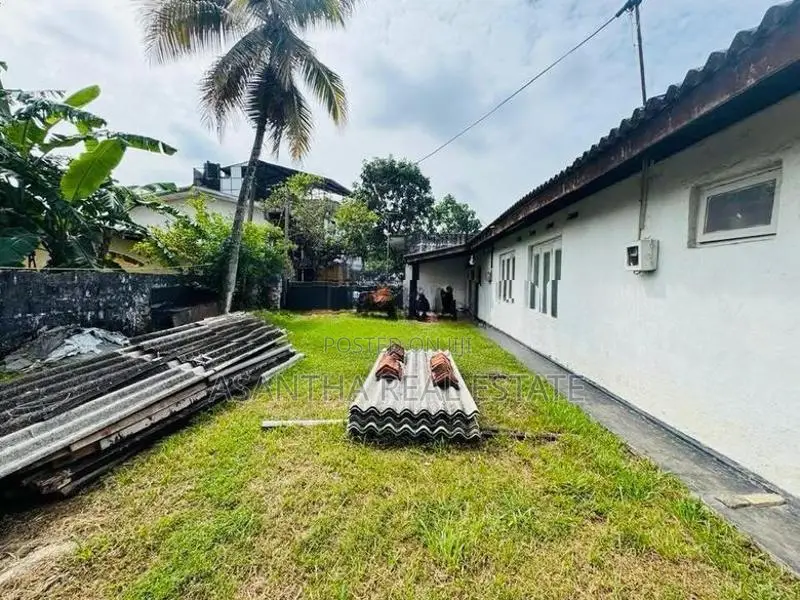 (AFA969) House for sale with 15 perches of land in Maharagama