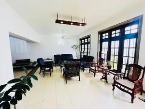 (AFA983) 03 Storey Luxury House with 10.5P Sale Mount Lavinia