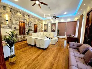 Eye Catching Designed Super Luxury 3 Storey House for Sale in Pelawatt