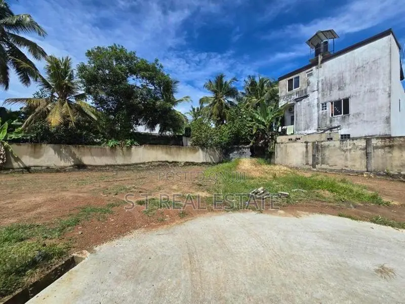 9P Bare Land For Sale In Boralesgamuwa