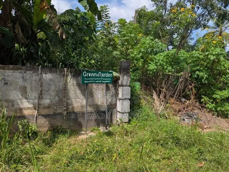කහතුඩුව Highway පිවිසුමට 2.5km දුරින් වටිනා ඉඩමක්