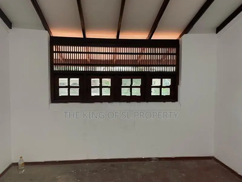 House for Sale in Nugegoda ( Delkada )