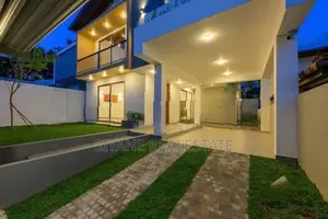 Brand New Luxury Two Storey House for Sale – Piliyandala