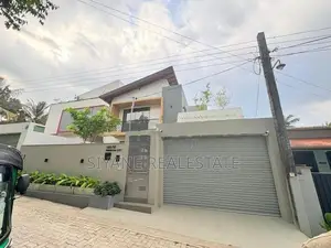 Brand New Luxury Two Storey House for Sale – Piliyandala