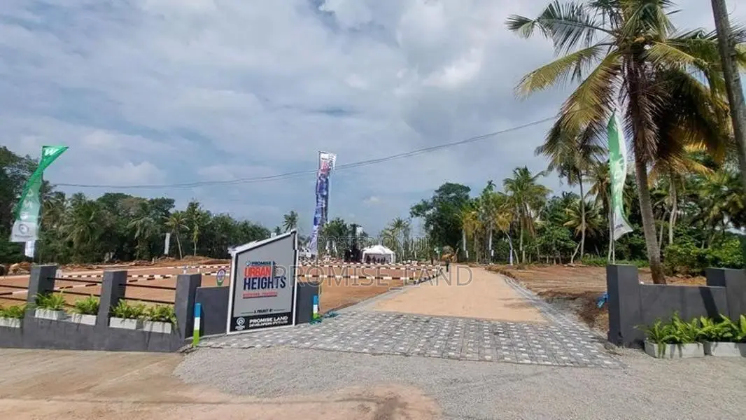 panadura Gorakana luxury plots L22