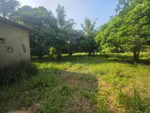 Sale Padukka, Agriculture, Farm Land For (NZMS3052)