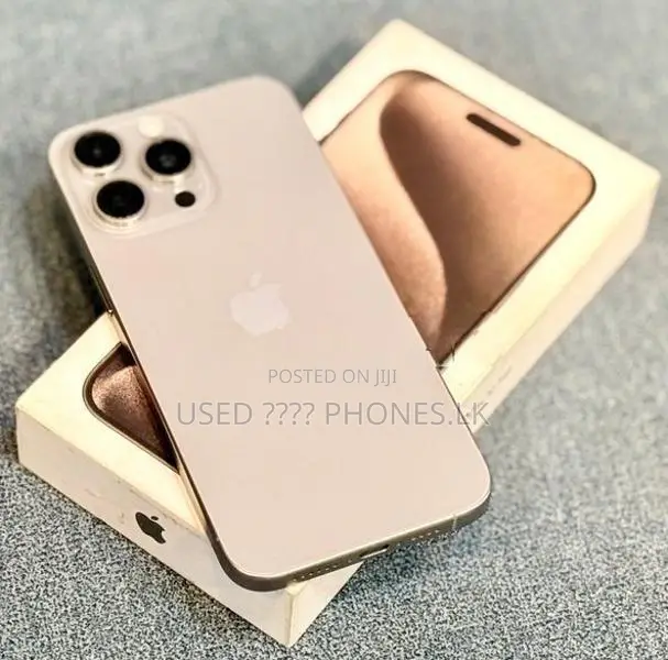 Apple iPhone 15 Pro Max 256GB (Used)