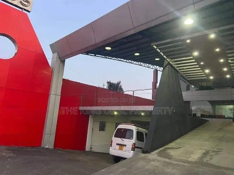 Building for Sale in Kelaniya
