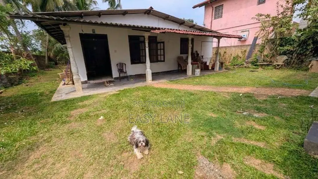 Commercial property for sale in kaduwela