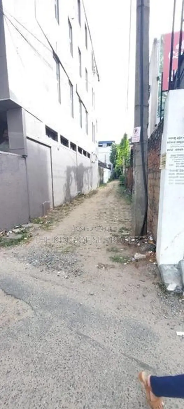 Building for Sale in Colombo 05