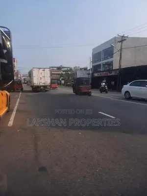 Land For Sale In Maharagama Navinna