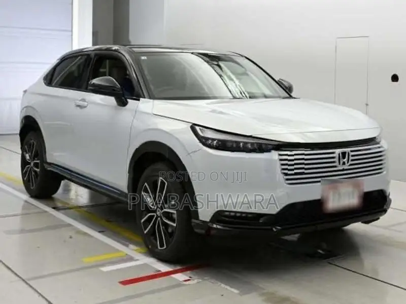 Honda Vezel Z Play 2025
