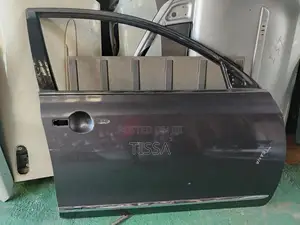 Nissan Teana J32 Front Door Panel