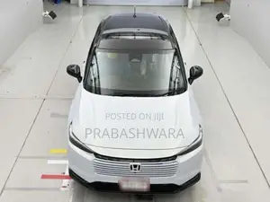 Honda Vezel Z Play 2025