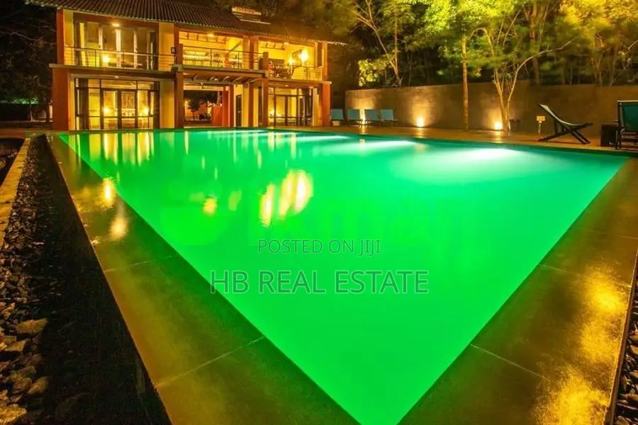 Super Luxury Villa for Sale in Tissamaharama
