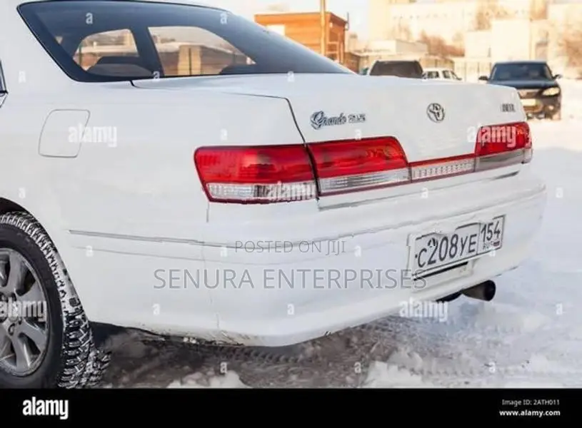 Toyota Mark 2 Dicky Door