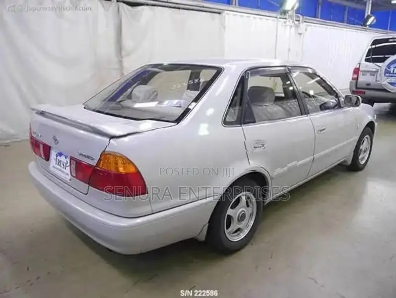 Toyota Corolla Sprinter SE Dicky Door
