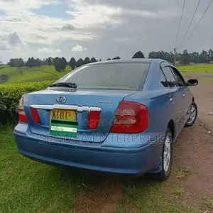 Toyota Premio 240 Dicky Door
