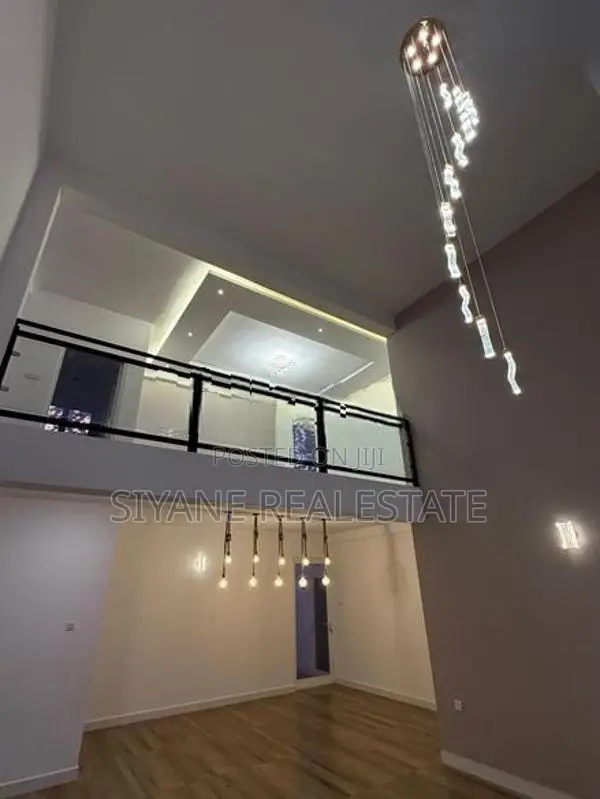 Beautiful House With Swimming Pool For Sale Piliyandala