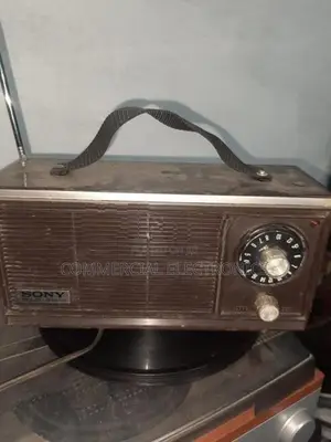 Sony Transistor Radio with Fm