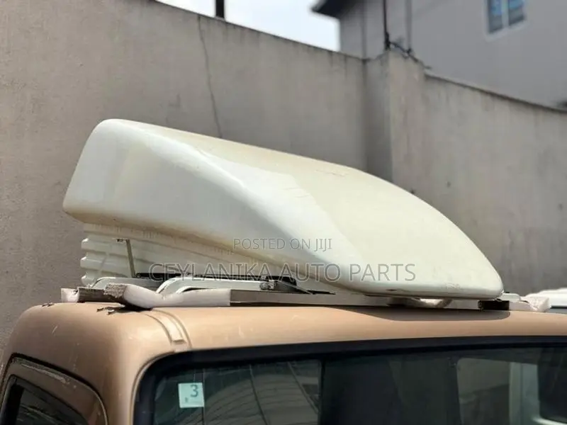 Vehicle Wind Deflector