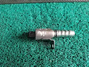 Nissan Bluebird G11 VVT Valve
