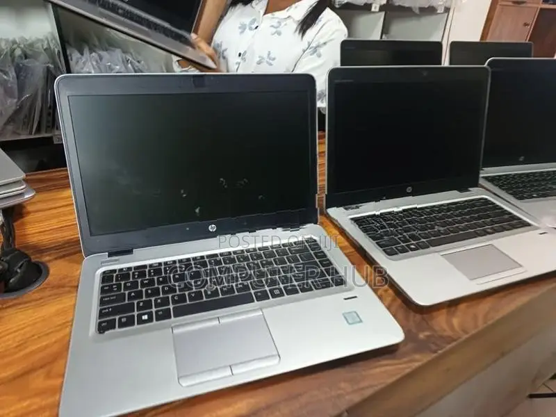 i5 7th GEN HP EliteBook 840 G4 128GB/256GB SSD 4GB/8GB RAM Laptop