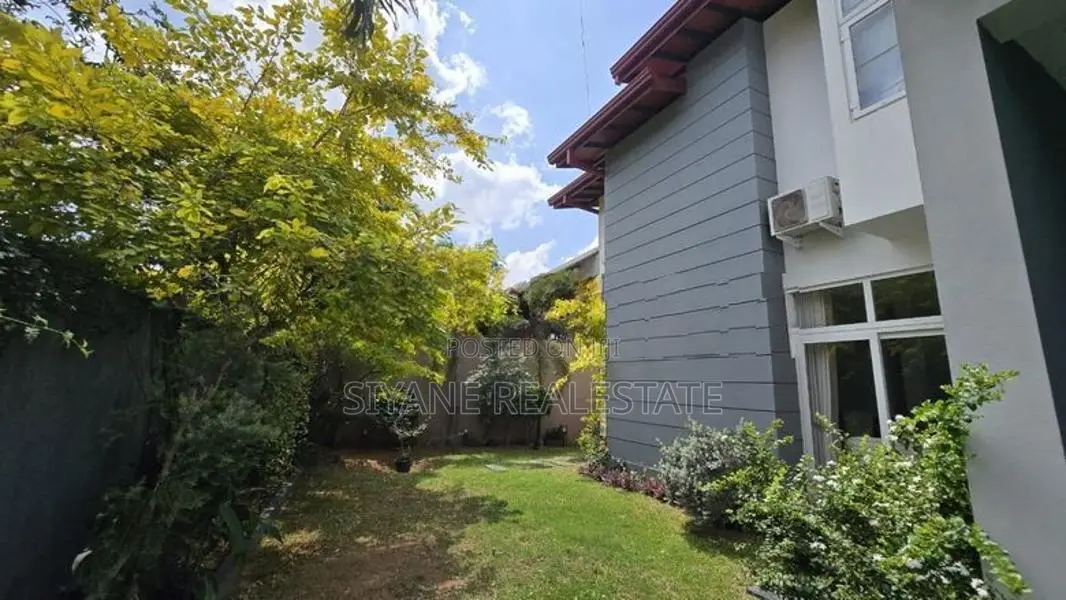 Kotte Modern 5BR Luxury House for Sale in Prime Residential Area