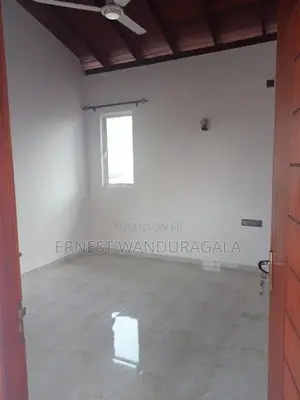 Show room space for rent in koswatta. Hr-110