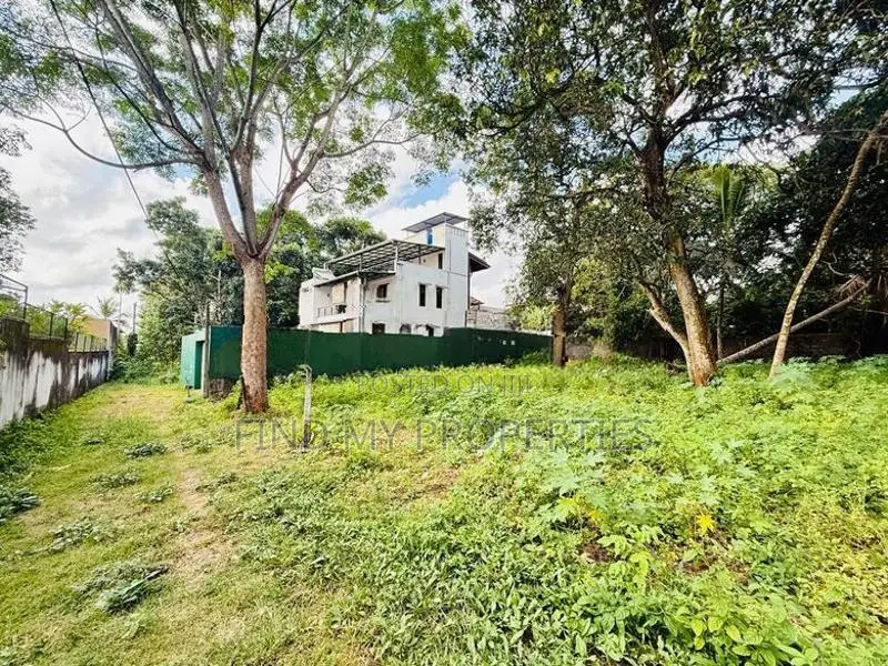 Land For Sale in Pelawatta