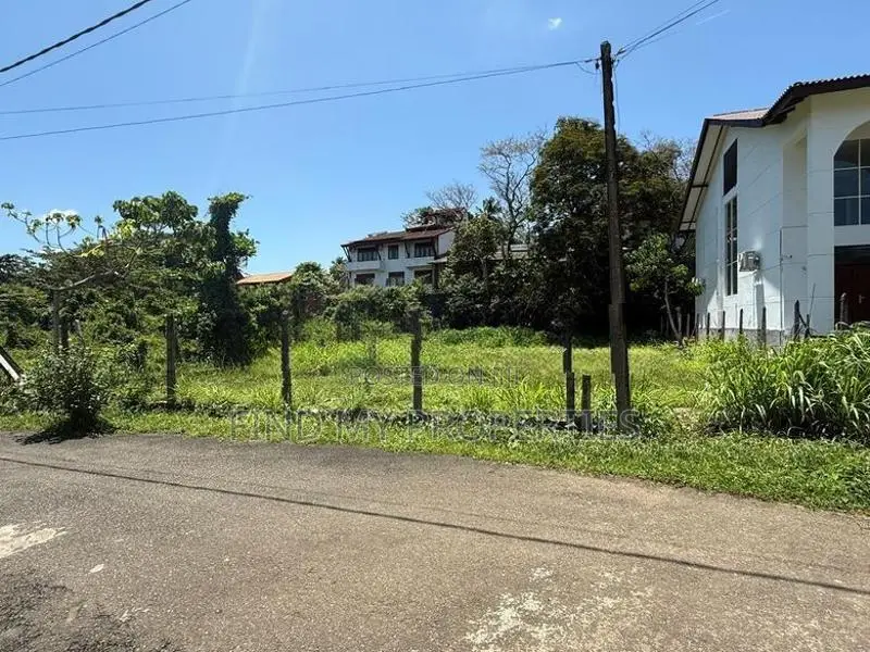 Land for Sale in Thalawathugoda