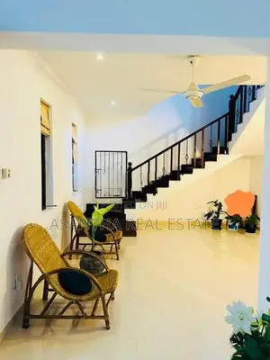 (AF671) 02 Storry House for Sale in Temple Road Maharagama