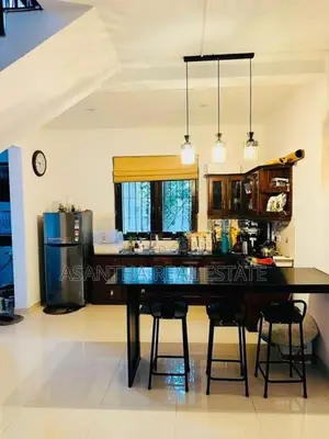 (AF671) 02 Storry House for Sale in Temple Road Maharagama