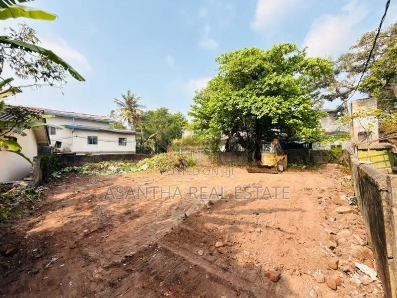(AF669) 20 P Bare Land Sale At Fernando Place Air port Road Rathmalana