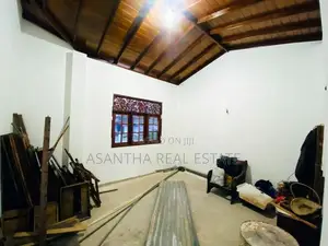 (AF673) 02 Storey House with 12P Land for Sale in Pannipitiya