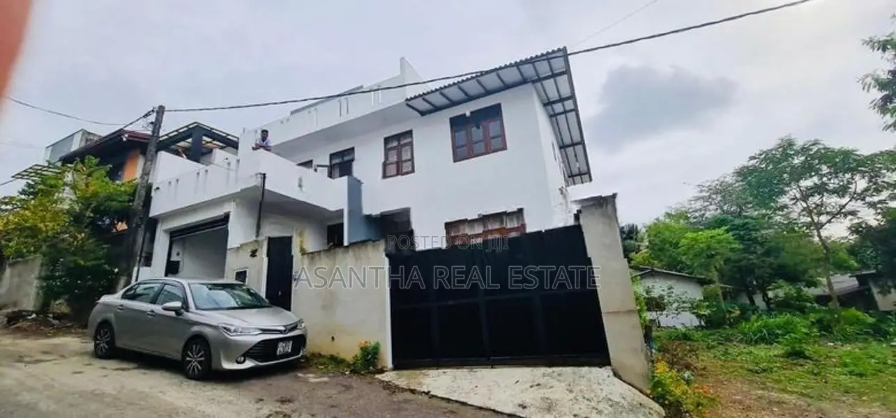 (AF681) 2 Storey House with Annex for Sale in Hokandara.