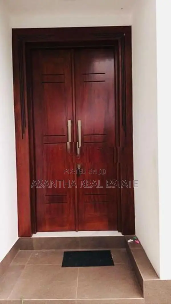 (AF681) 2 Storey House with Annex for Sale in Hokandara.