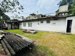 (AF687) House for sale with 15 perches of land in Maharagama