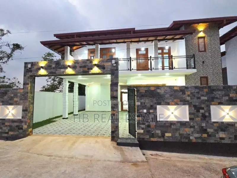 Super Modern Designed Luxury House Mattegoda